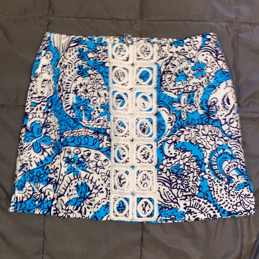 LILLY PULITZER MARIGOLD SKORT - “HIPPY SHAKE”